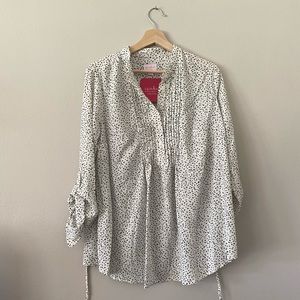 Maternity blouse, nursing blouse, target, black and white, nwt, new